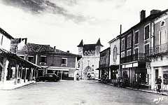 47 Villereal Place de la Halle